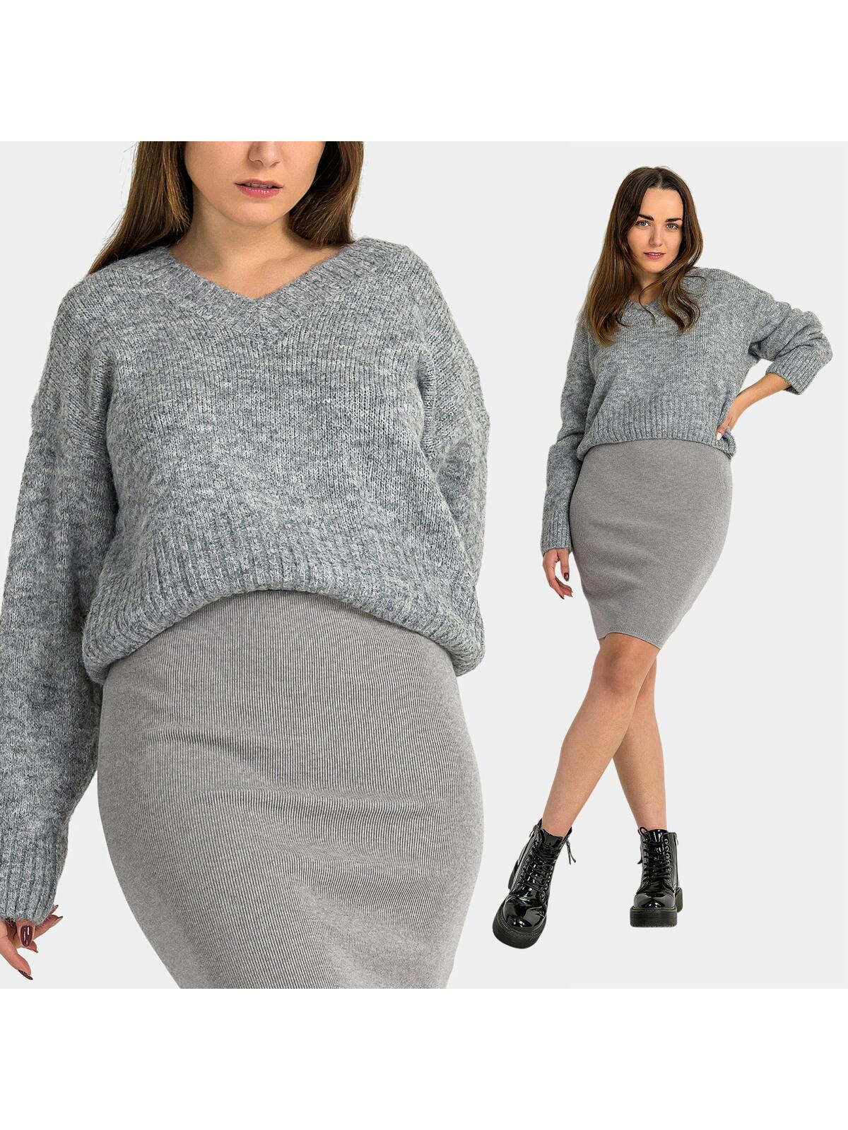 Sweter z dekoltem w serek