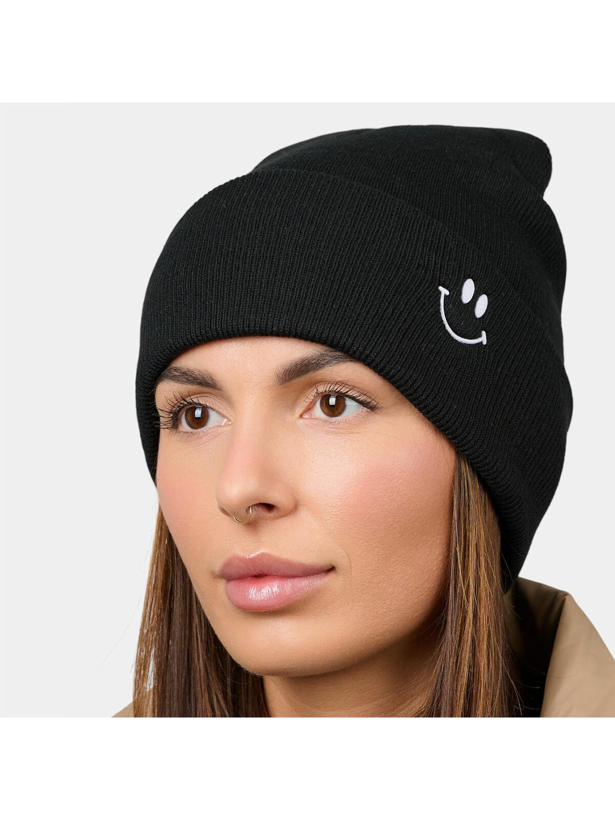 Czapka z uśmieszkiem