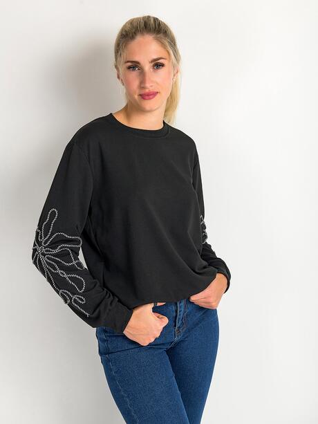 Bluza z ozdobnymi rękawami