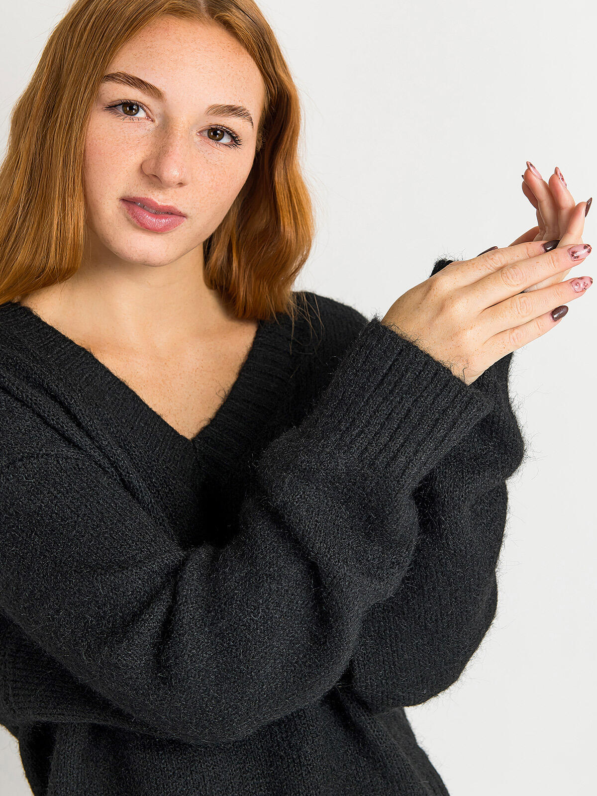 Luźny sweter