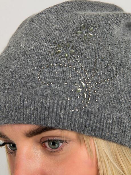 Czapka z cyrkoniami