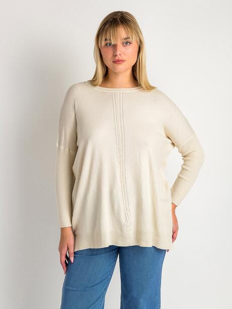 Sweter z ozdobnym akcentem