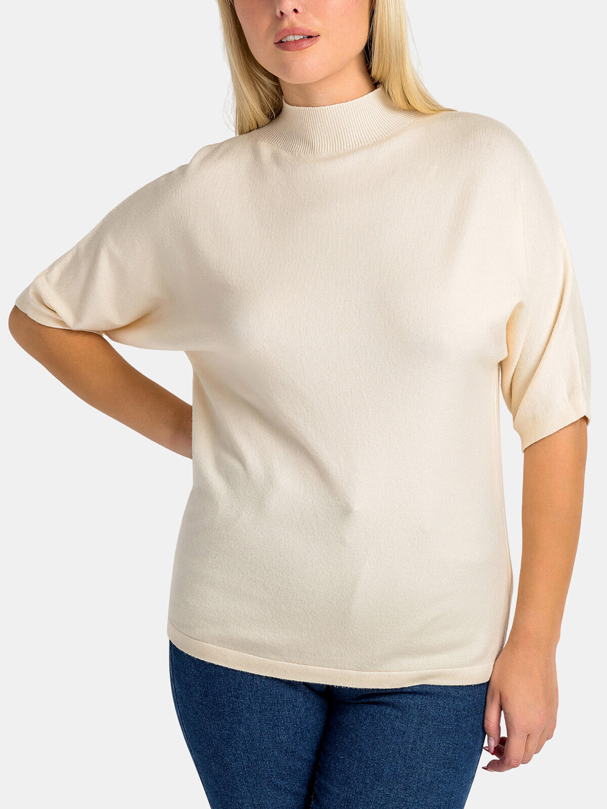 Sweter z domieszką wiskozy