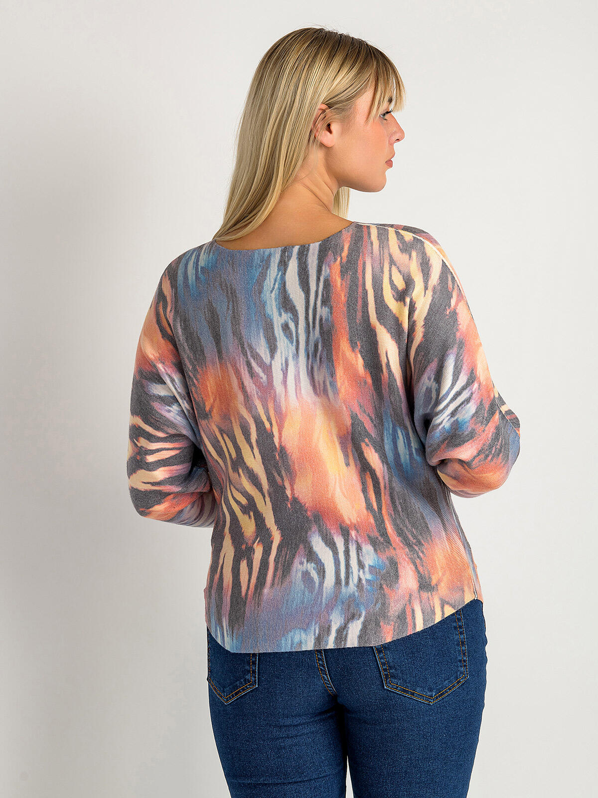 Wzorzysty sweter z wiskozą