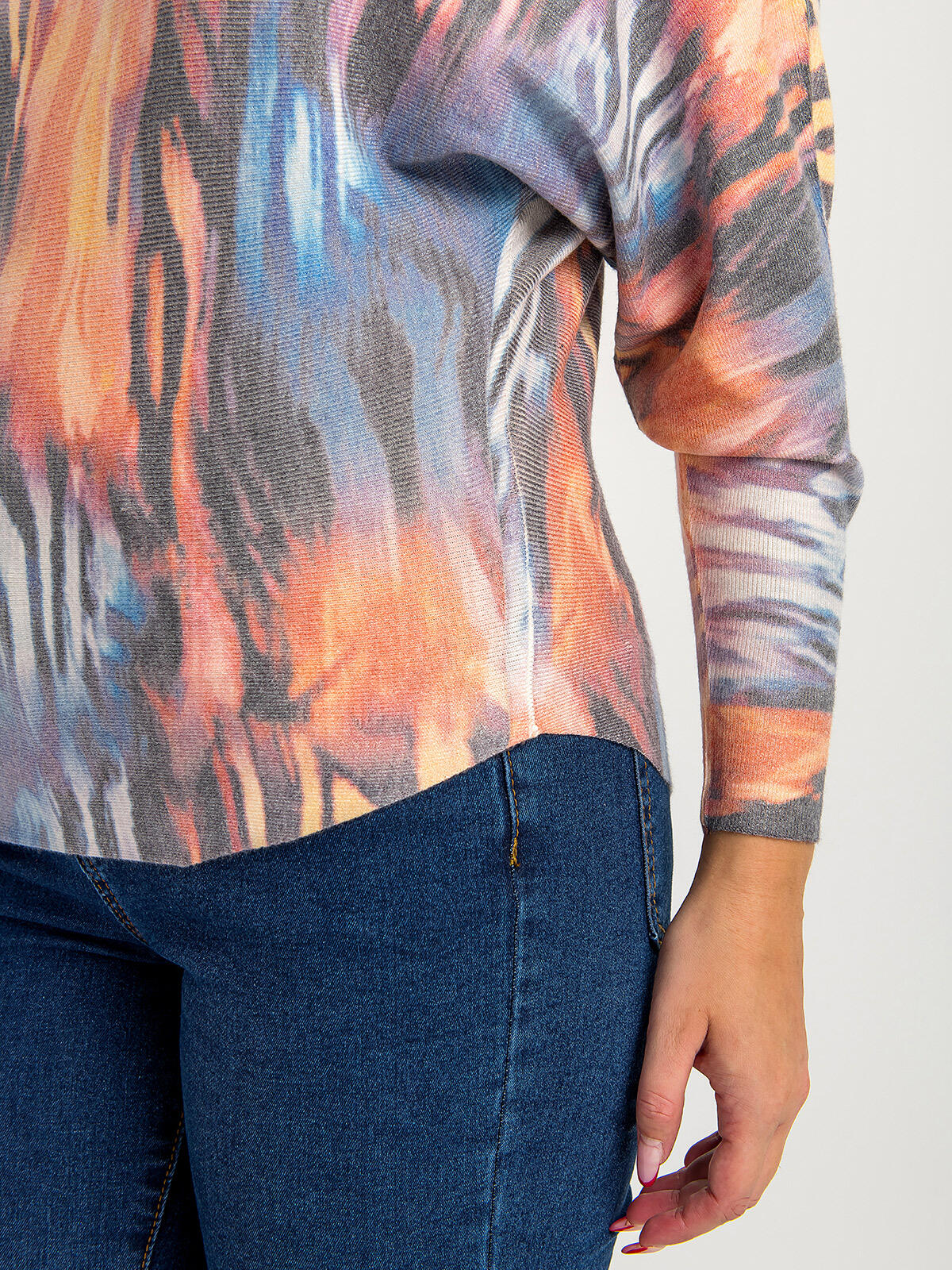 Wzorzysty sweter z wiskozą