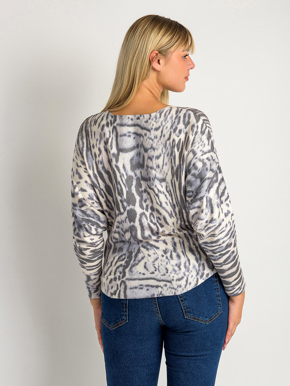 Wzorzysty sweter z domieszką wiskozy