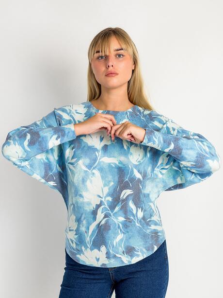 Sweter z kwiatowym wzorem