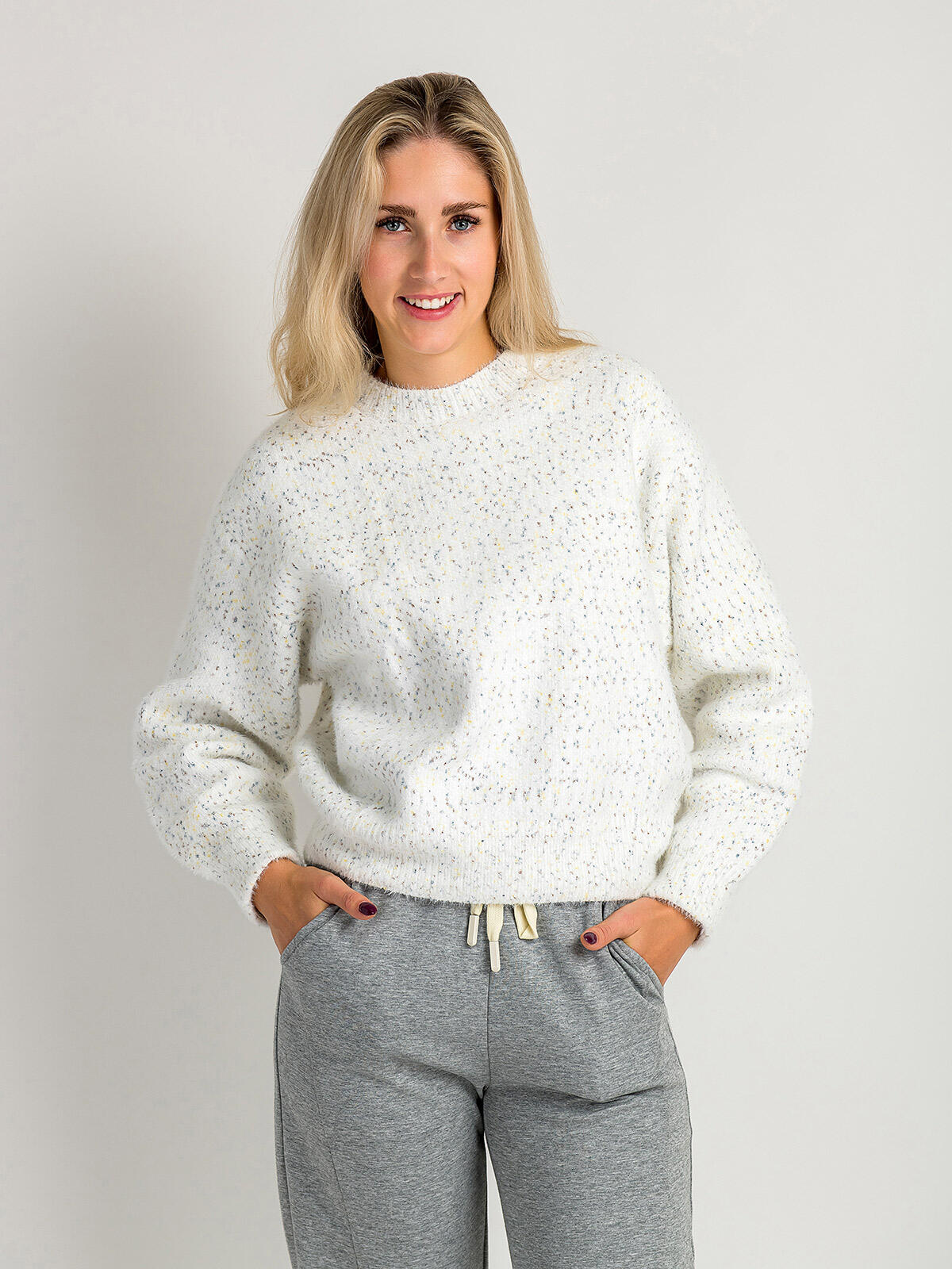 Sweter dzianinowy
