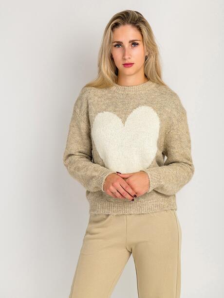 Sweter z serduszkiem