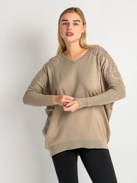 Sweter z domieszką wiskozy