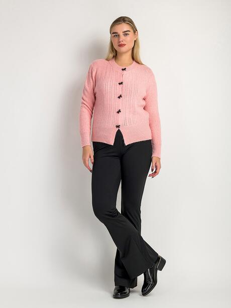 Sweter z domieszką wiskozy