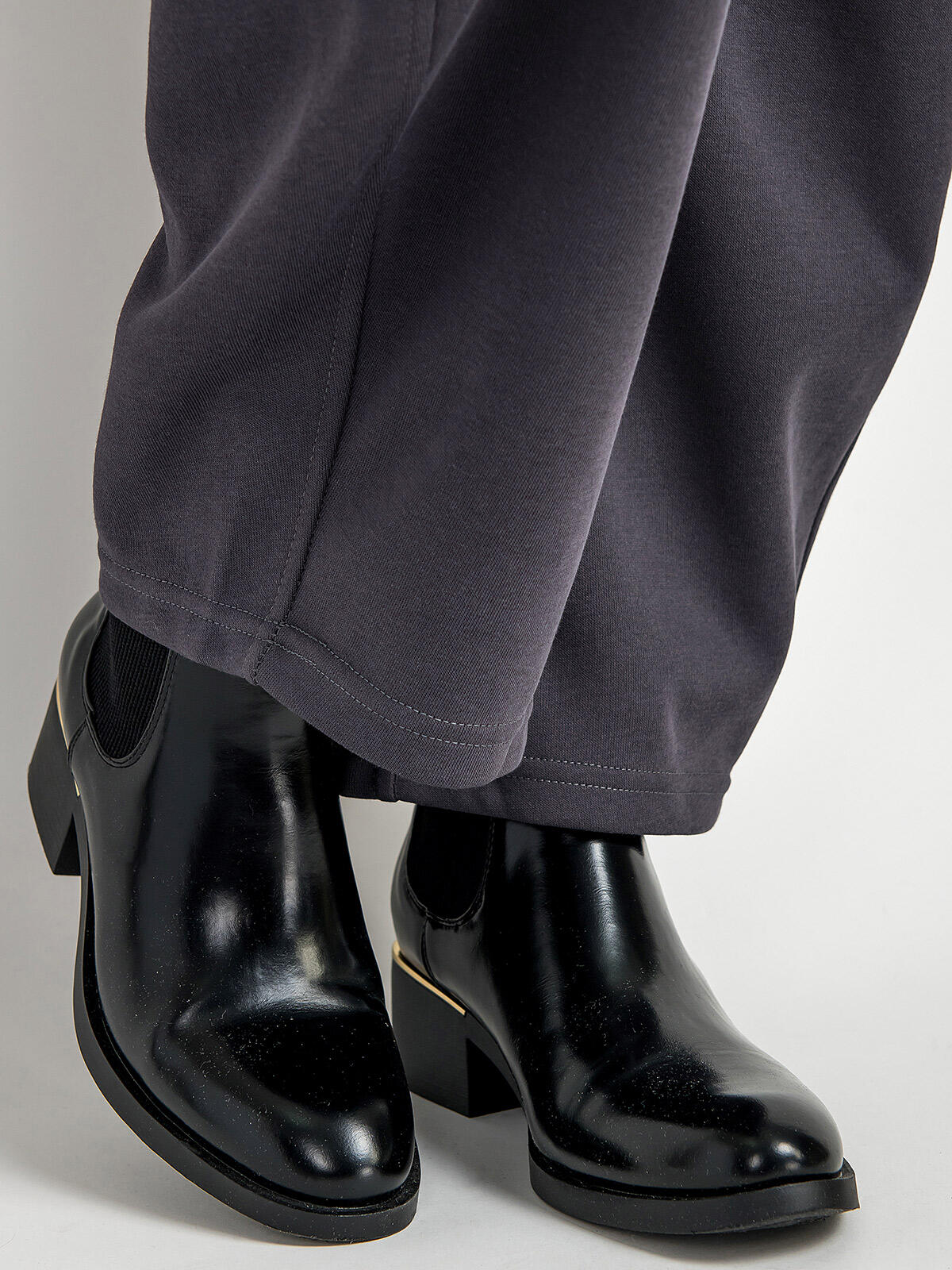 Spodnie z domieszką bawełny