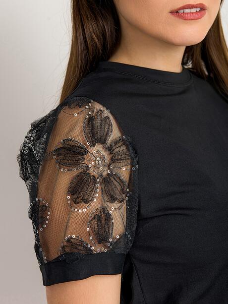 Bawełniana bluzka z ozdobnymi rękawami