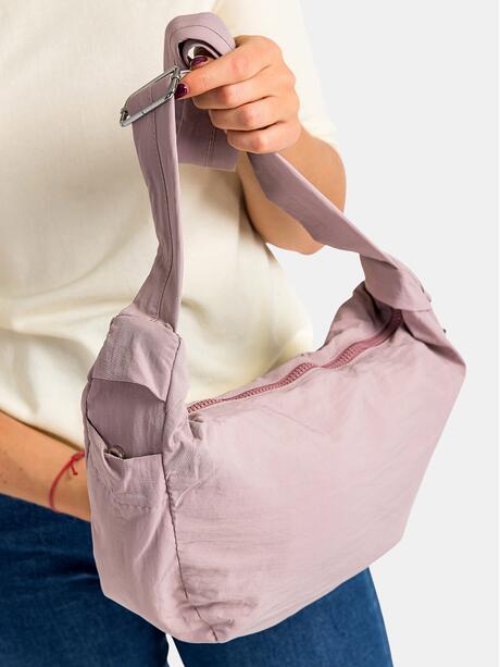 Torebka z regulowanym paskiem