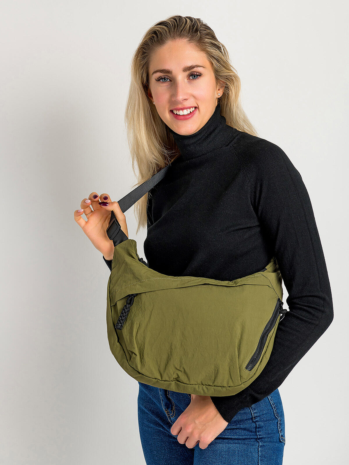 Torebka z regulowanym paskiem