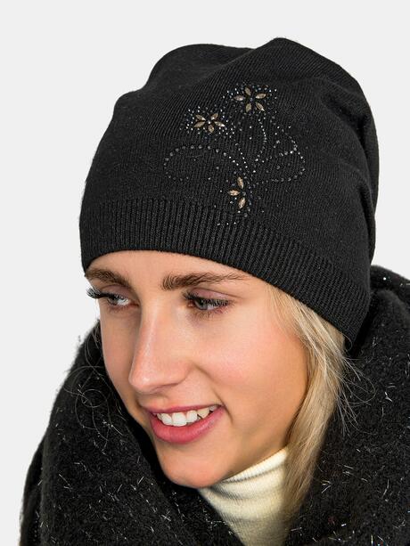 Czapka z cyrkoniami