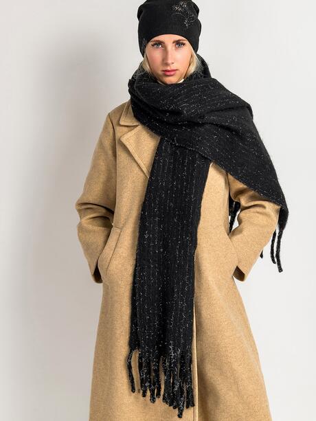 Szalik z błyszczącą nitką