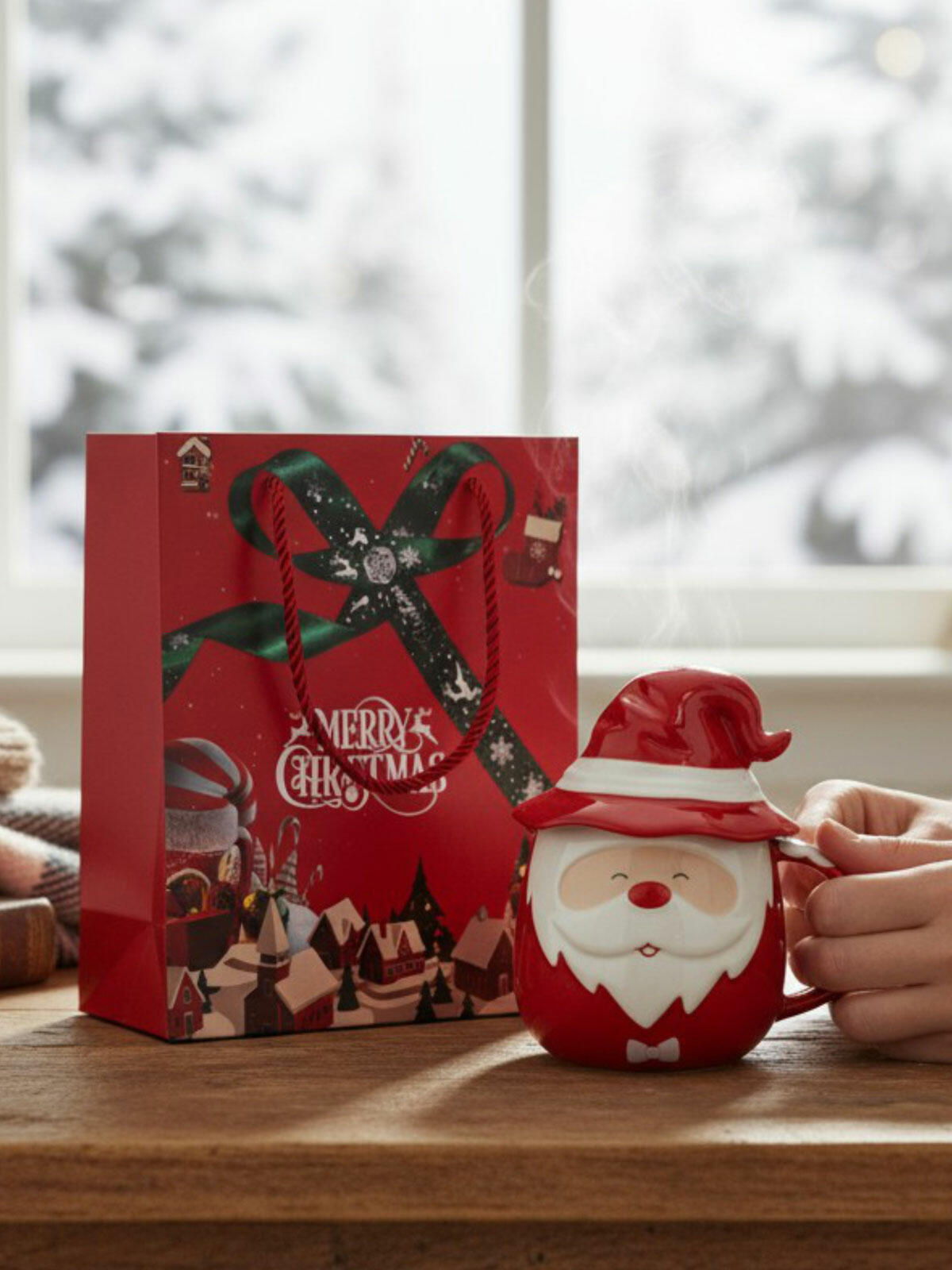 Kubek świąteczny z pokrywką