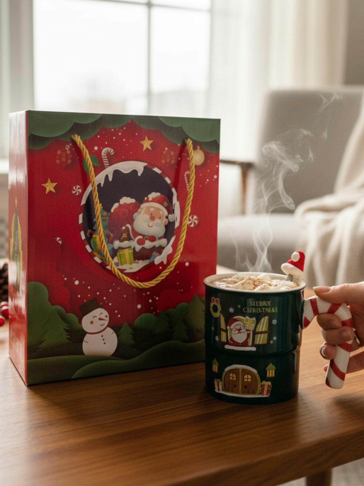 Kubek świąteczny z łyżeczką