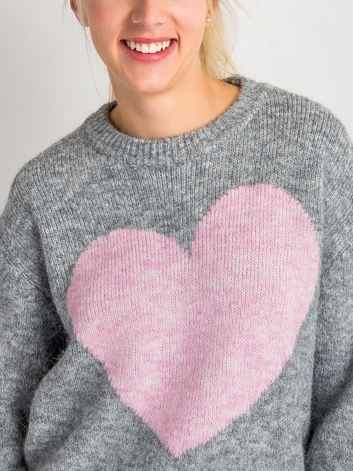 Sweter dzianinowy z domieszką wełny