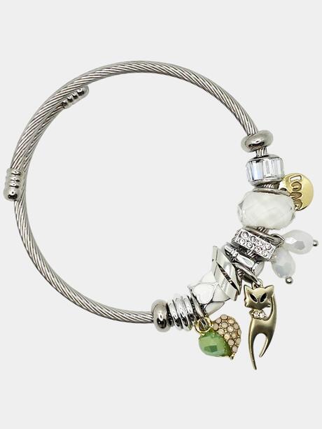 Bransoletka z zawieszkami