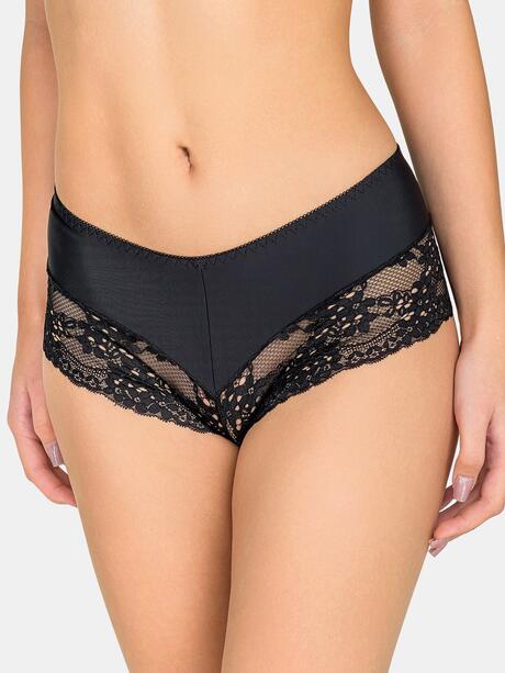 Majtki z koronką