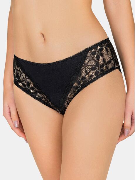 Majtki bawełniane z koronką