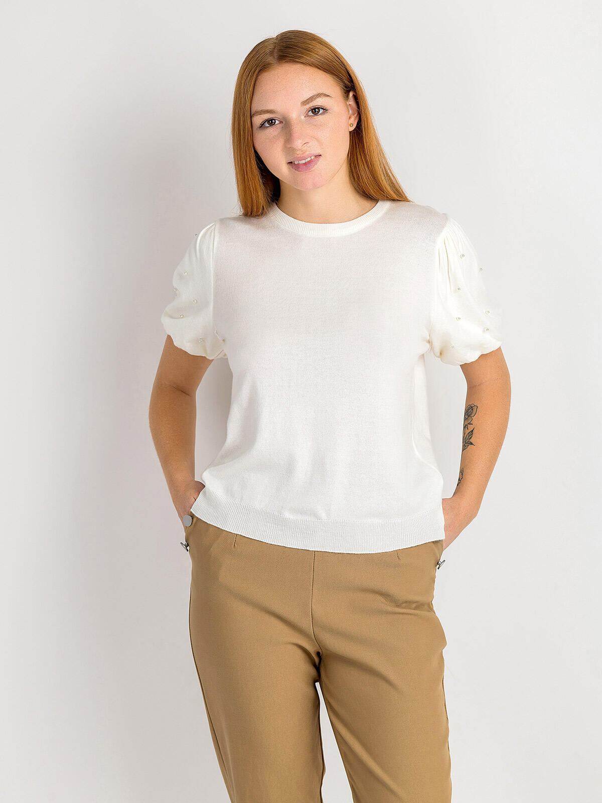 Sweter z domieszką wiskozy