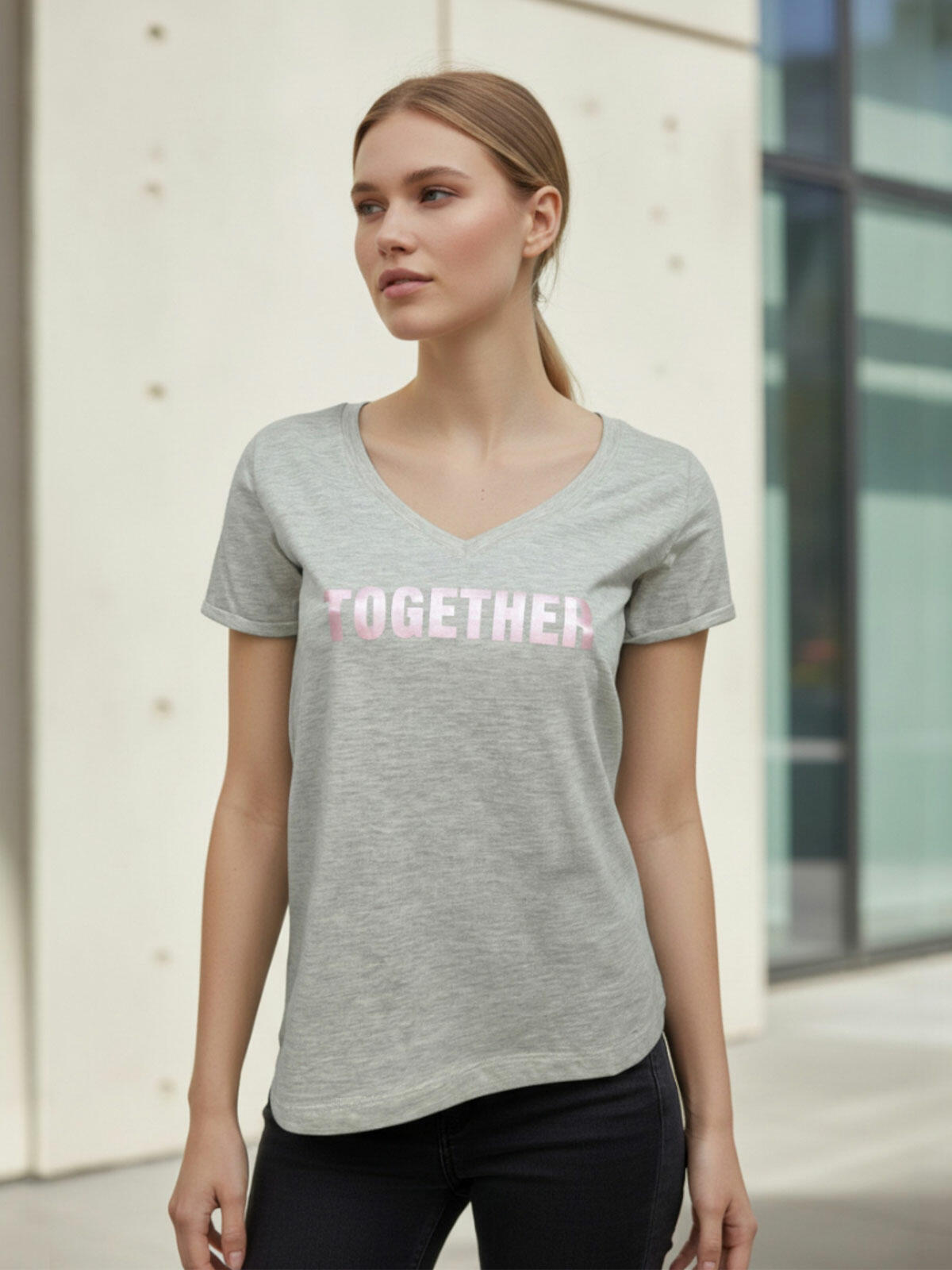 T-shirt z metalicznym nadrukiem