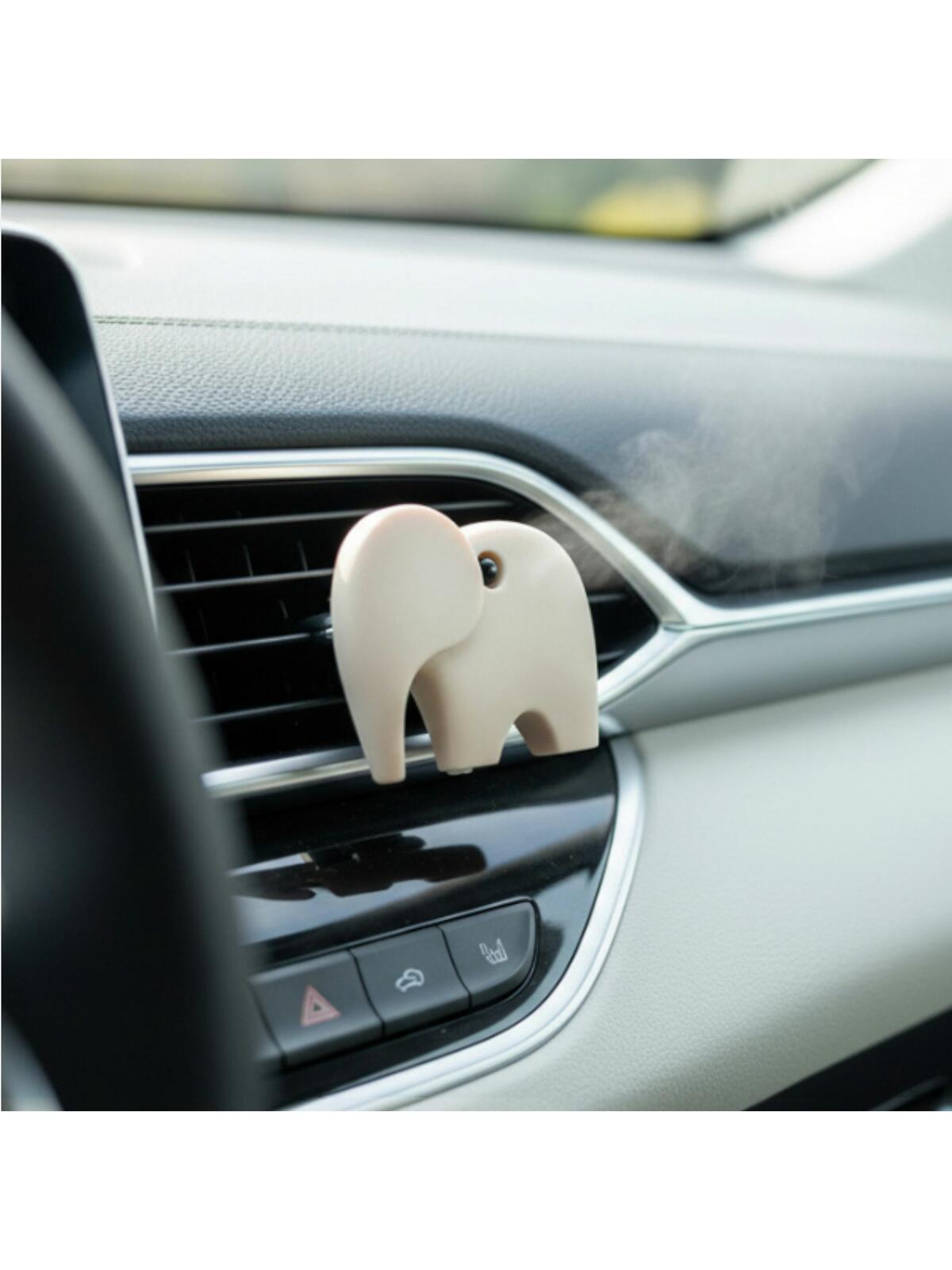 Odświeżacz samochodowy o zapachu Bright Boost