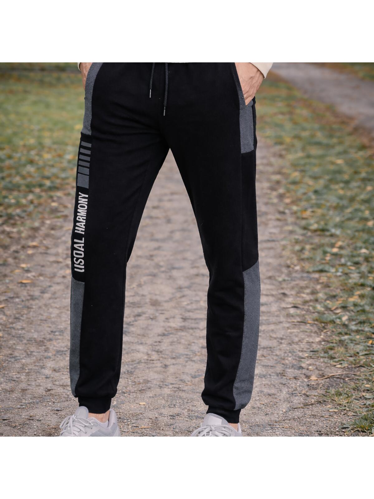 Spodnie dresowe z kieszeniami