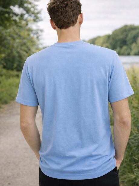 T-shirt BASIC z bawełny czesanej