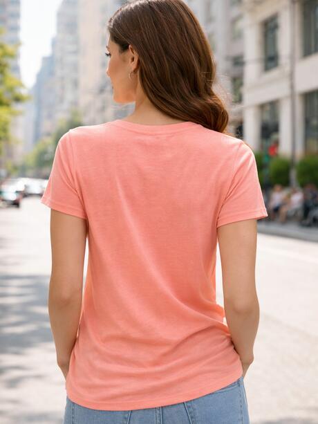 T-shirt z dekoltem w serek