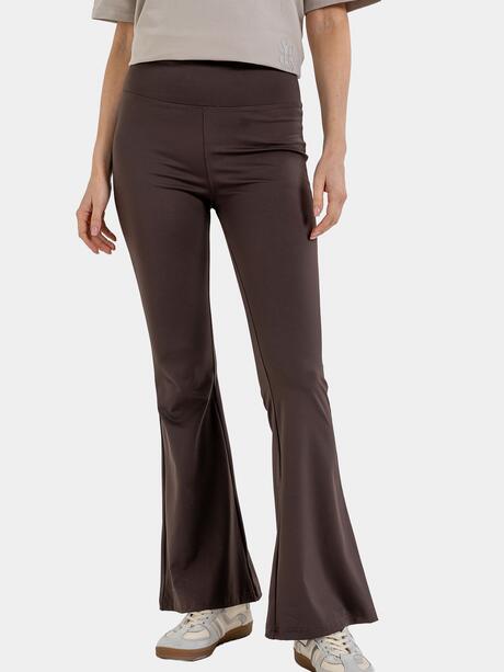 Legginsy z rozszerzaną nogawką