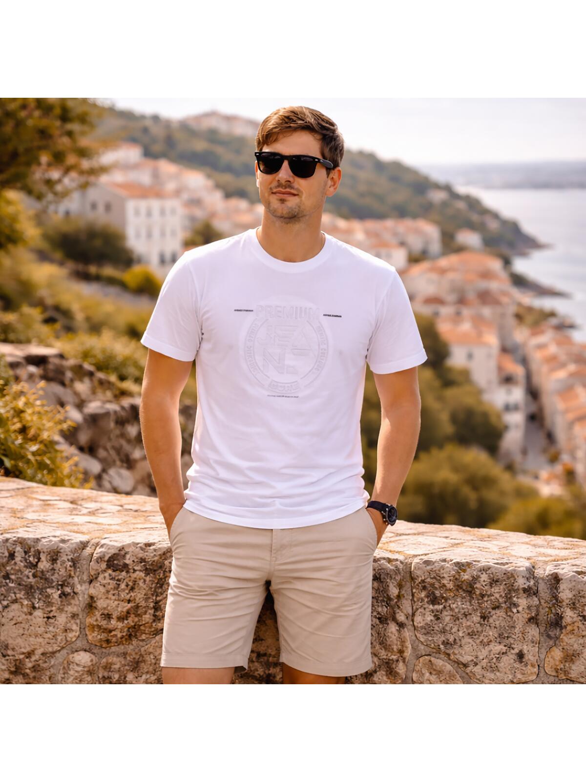 T-shirt bawełniany z tłoczonym wzorem