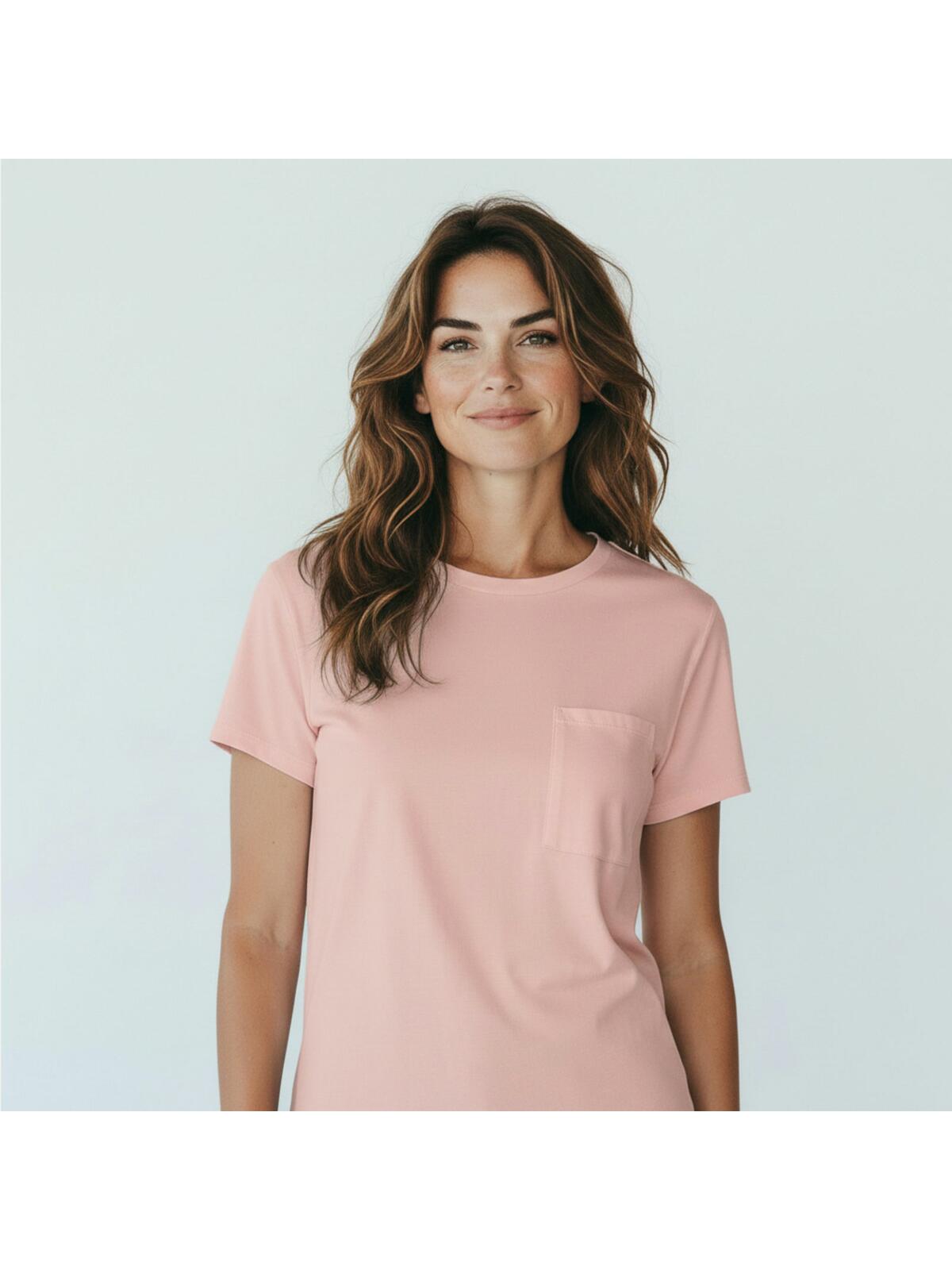 Luźny t-shirt z kieszonką