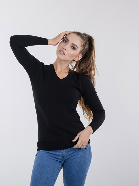 Damski sweter w serek