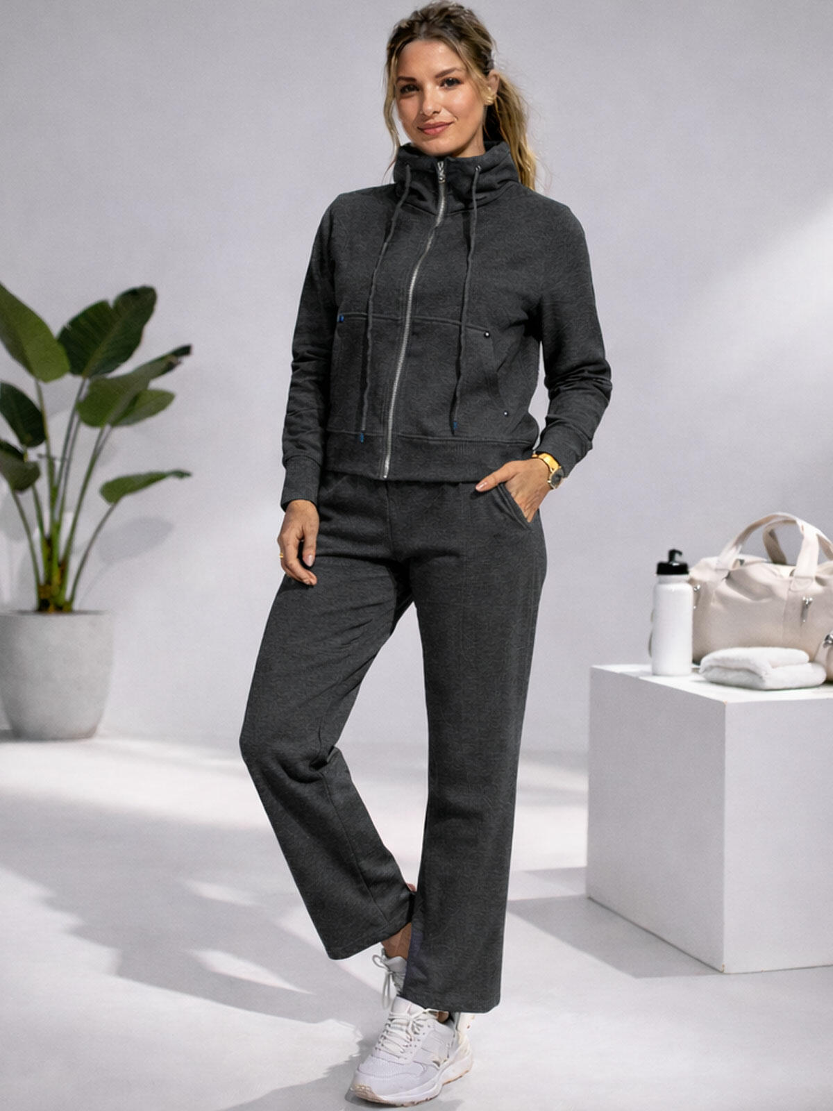 Bluza bawełniana z wysokim kołnierzem