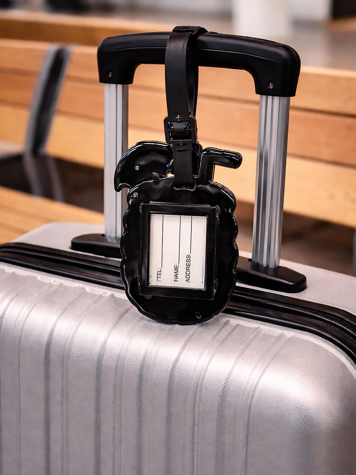 Zawieszka do walizki