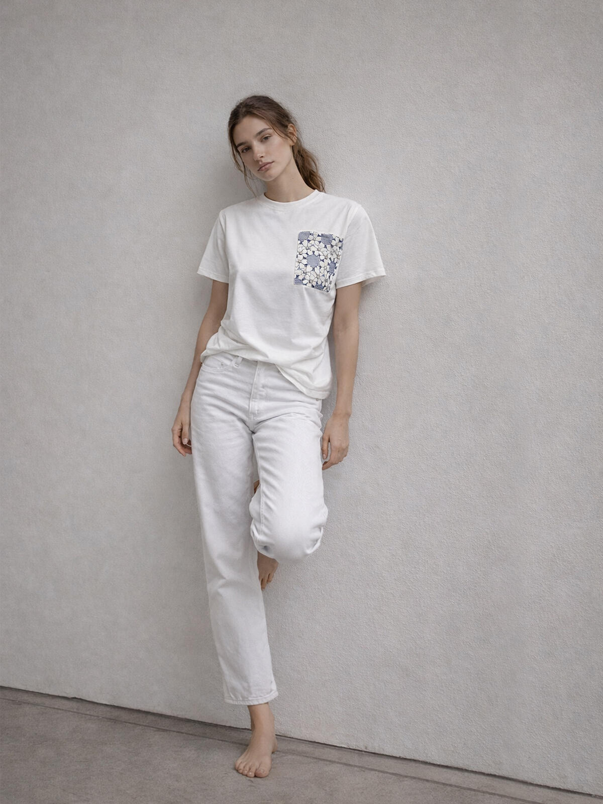 T-shirt bawełniany z kieszonką