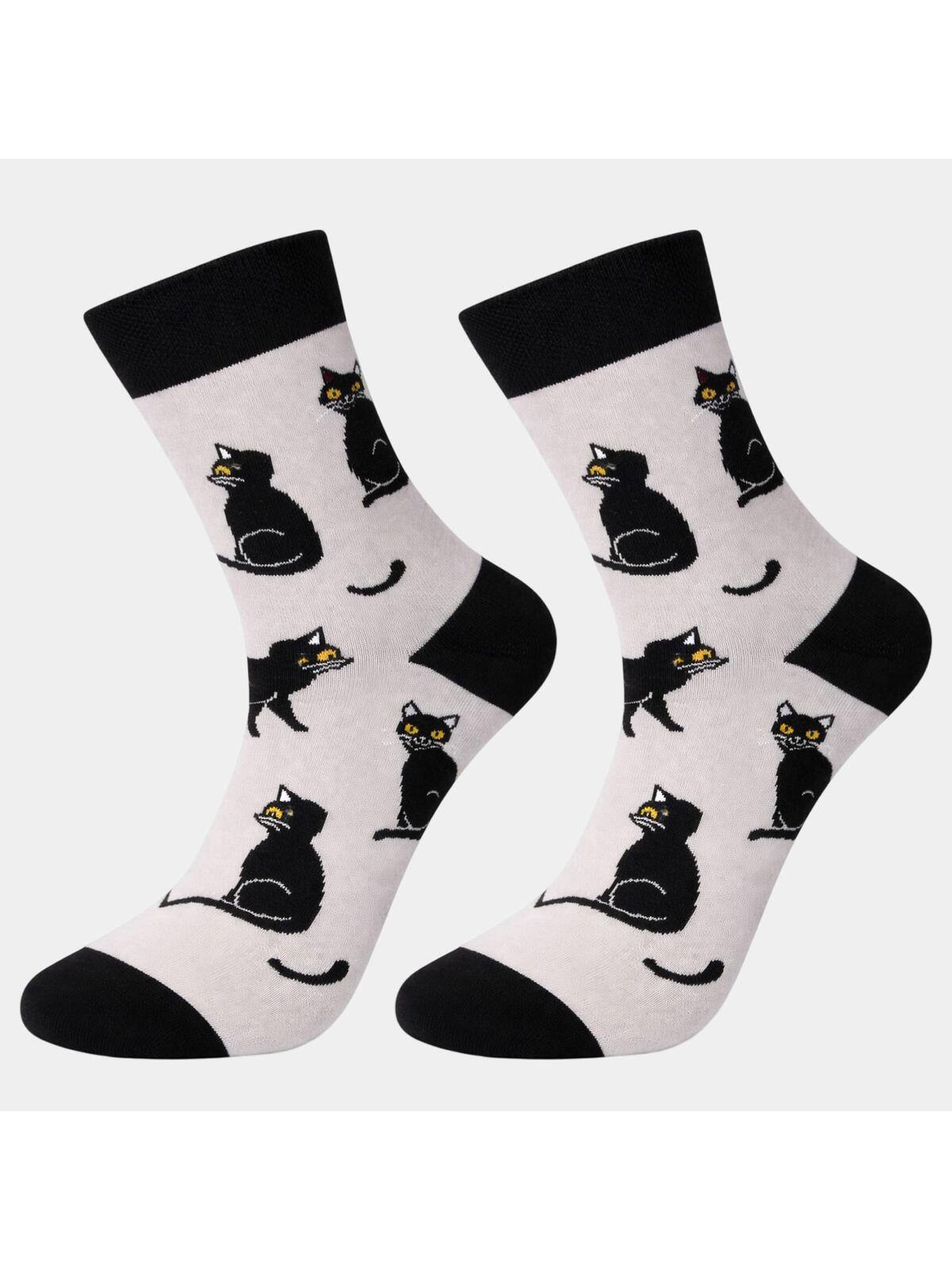 Wysokie skarpety ze wzorem