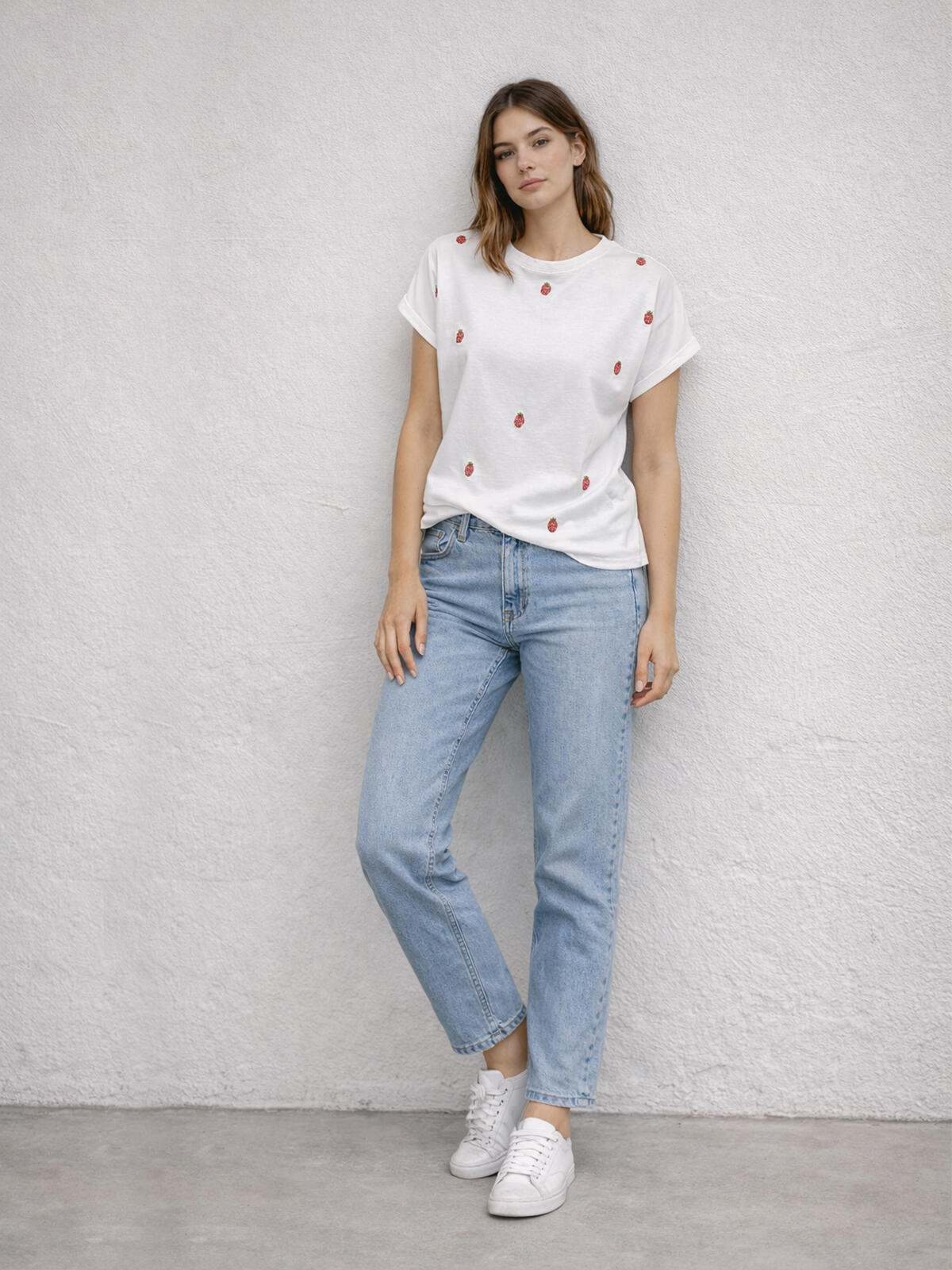 Bawełniany T-shirt z haftem