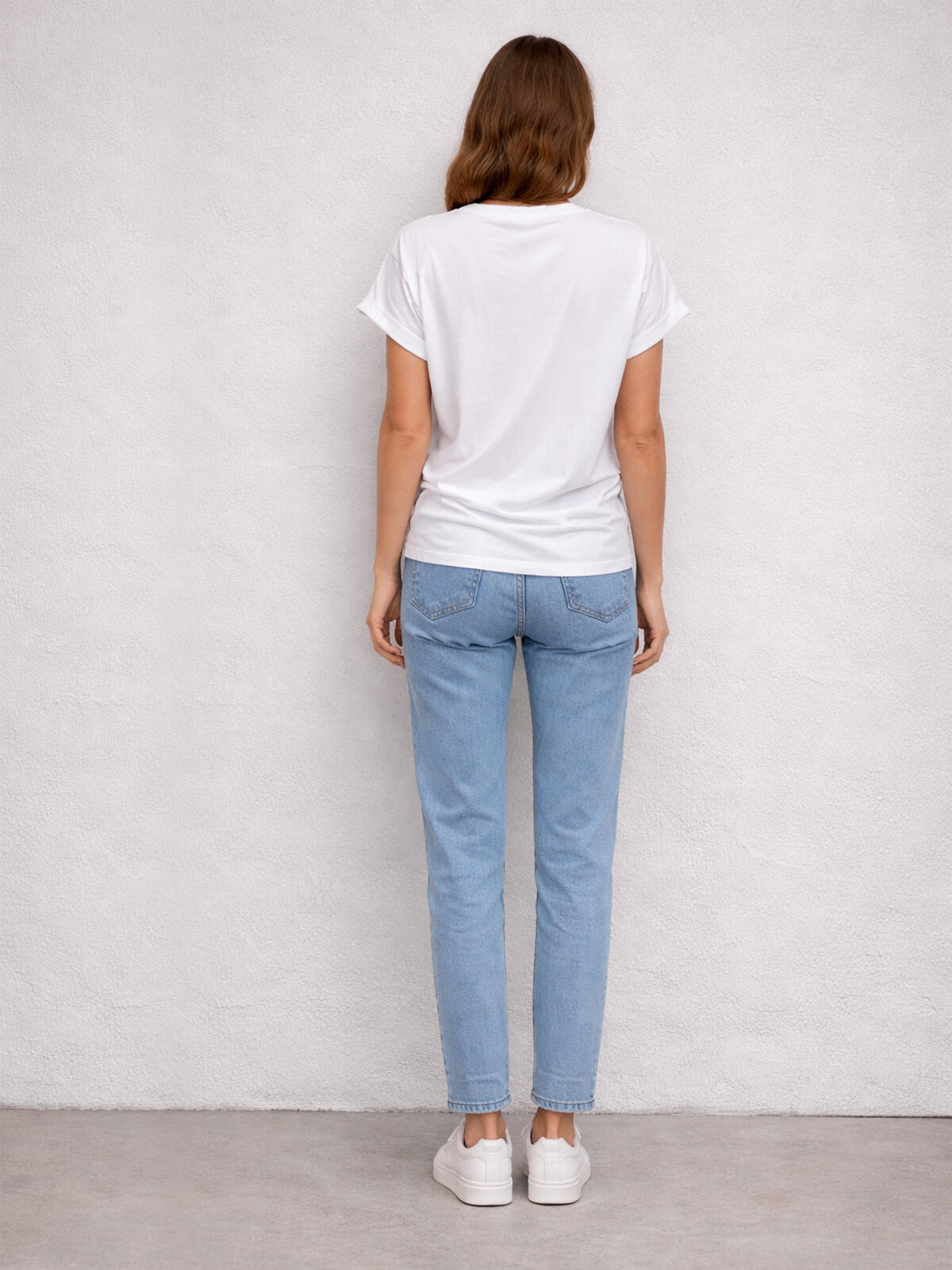 Bawełniany T-shirt z haftem