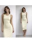 Dopasowana sukienka midi