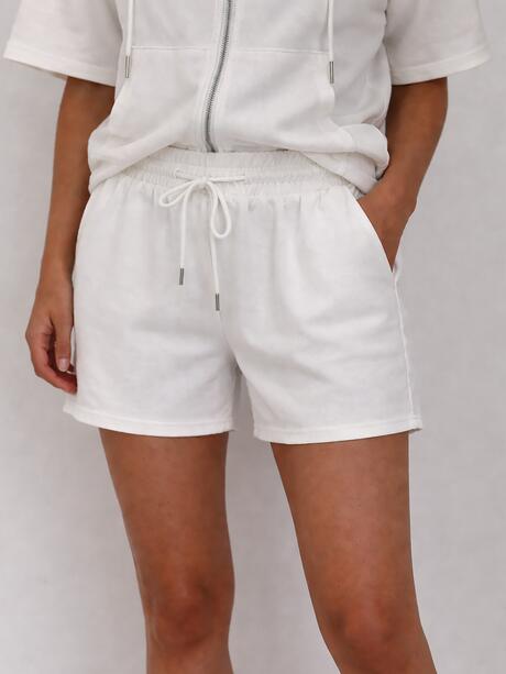 Szorty bawełniane z kieszeniami
