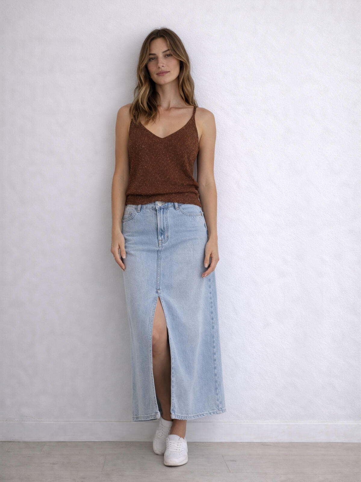 Top z dekoltem w serek