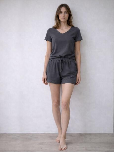 Prążkowane szorty z wiskozą