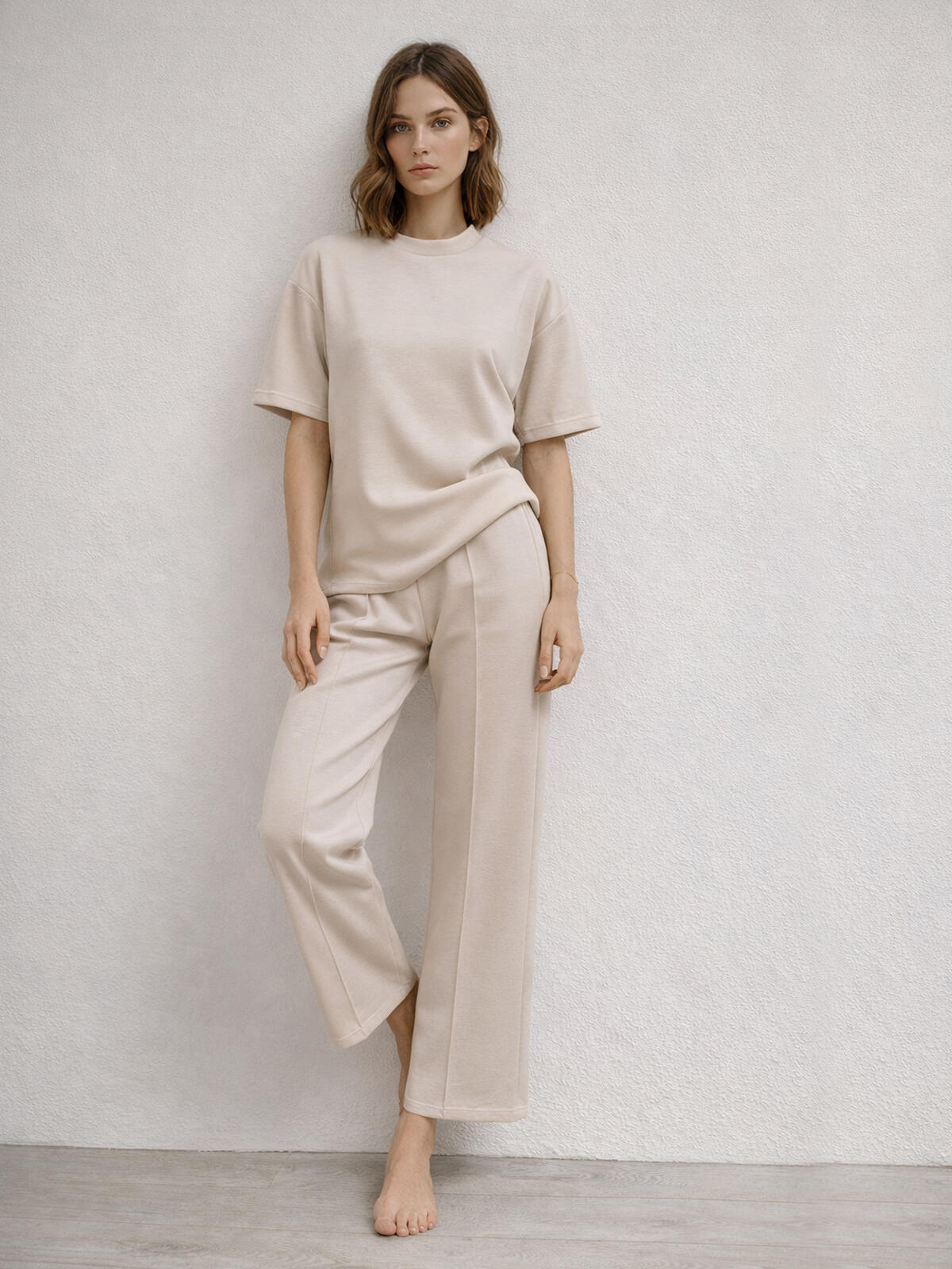 Spodnie z przeszyciami