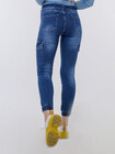 Jeansowe bojówki damskie z kieszeniami