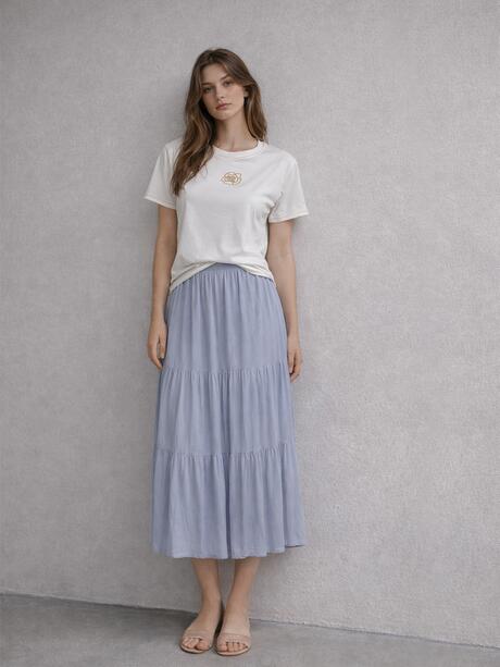 T-shirt bawełniany z haftem